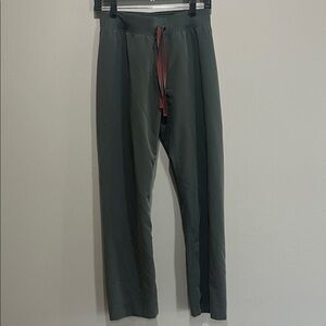 FIGS Technical Collection Scrub Pants size S